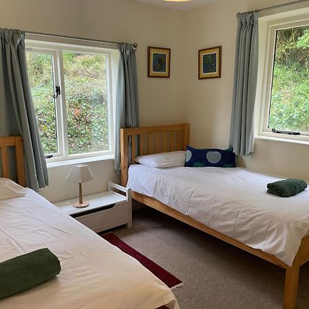 Whispering Pines Cottage Swyre 外观 照片