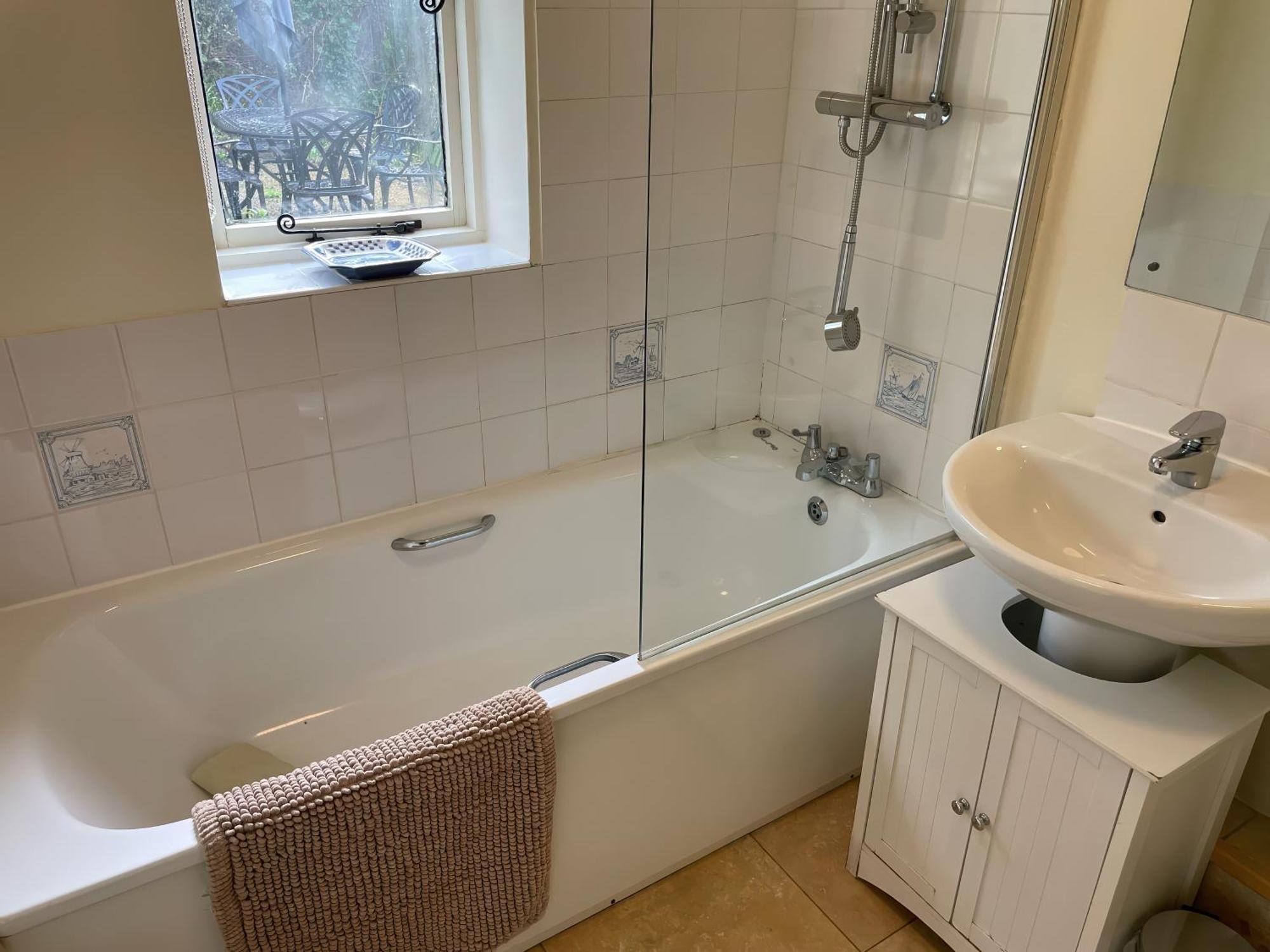 Whispering Pines Cottage Swyre 外观 照片