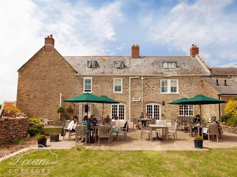 Whispering Pines Cottage Swyre 外观 照片
